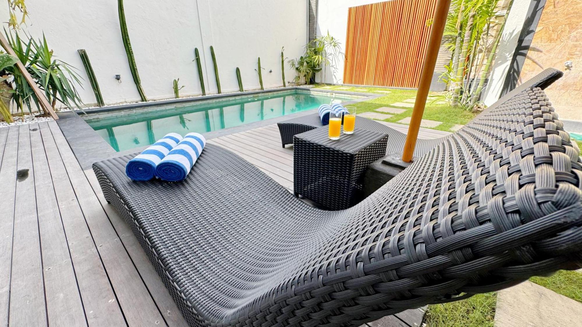 Villa Niu Center Canggu - Fattylion ภายนอก รูปภาพ