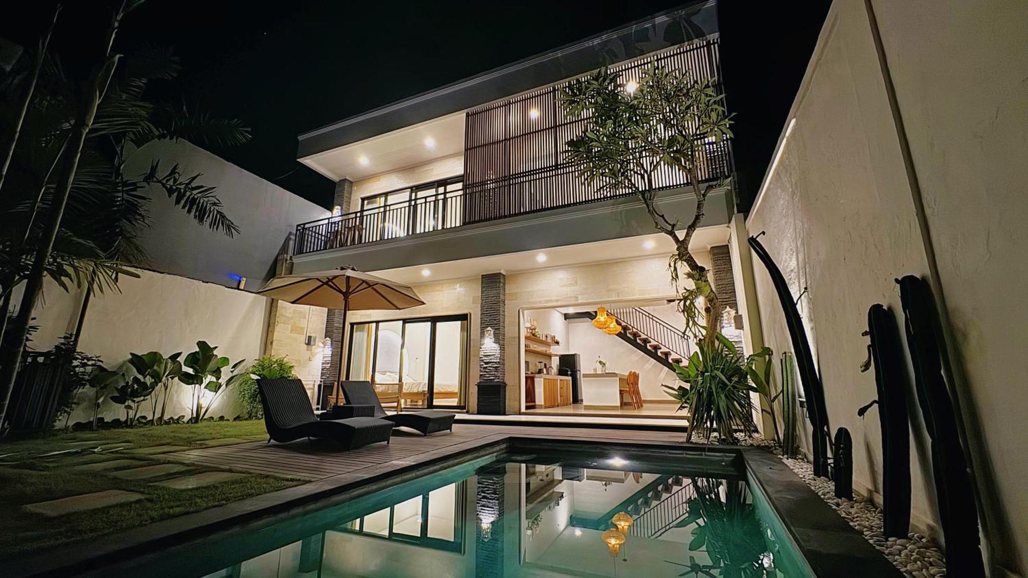 Villa Niu Center Canggu - Fattylion ภายนอก รูปภาพ